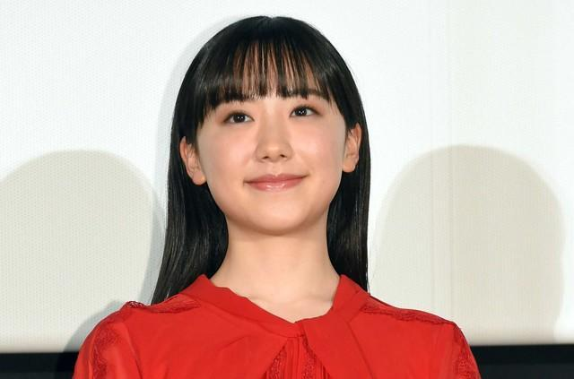 芦田愛菜の身長は145cm?低すぎて病気説浮上も至って普通の小さめ女子